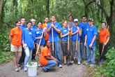 [UF Law Students Begin School Year by Giving Back to the Local Community]